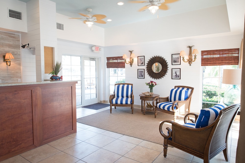 Skipjack Resort Marina 12/70