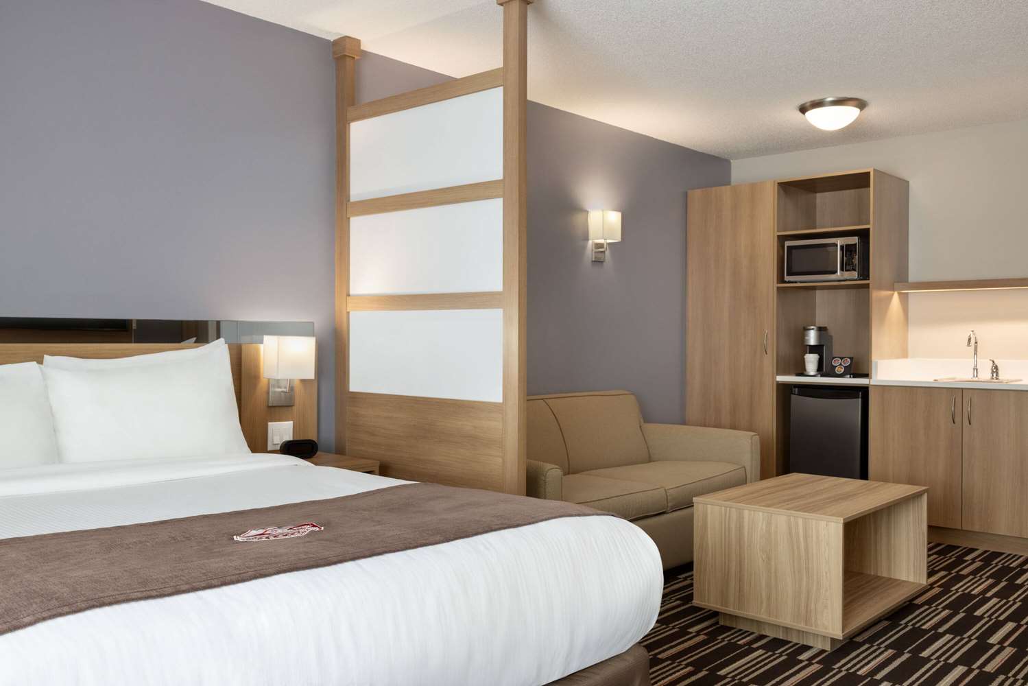 Microtel Inn And Suites By Wyndham Val-D Or 6/26