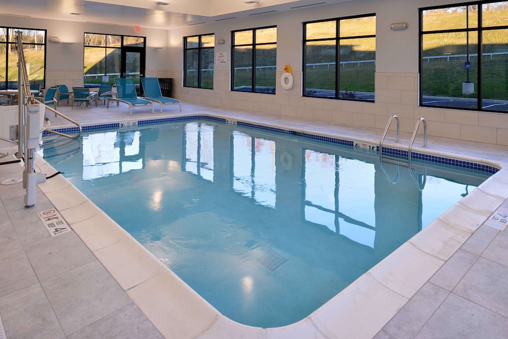 Hampton Inn & Suites Albany/East Greenbush 1/46