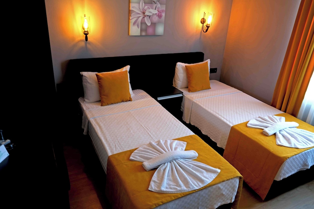 YASEMIN HOTEL 11/39