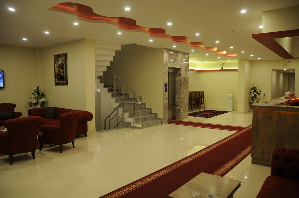 Tehran Boutique Hotel 6/48