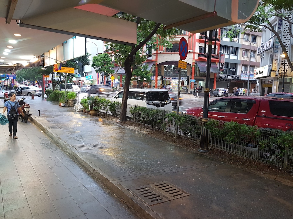 Hotel Grand Mutiara 64/71