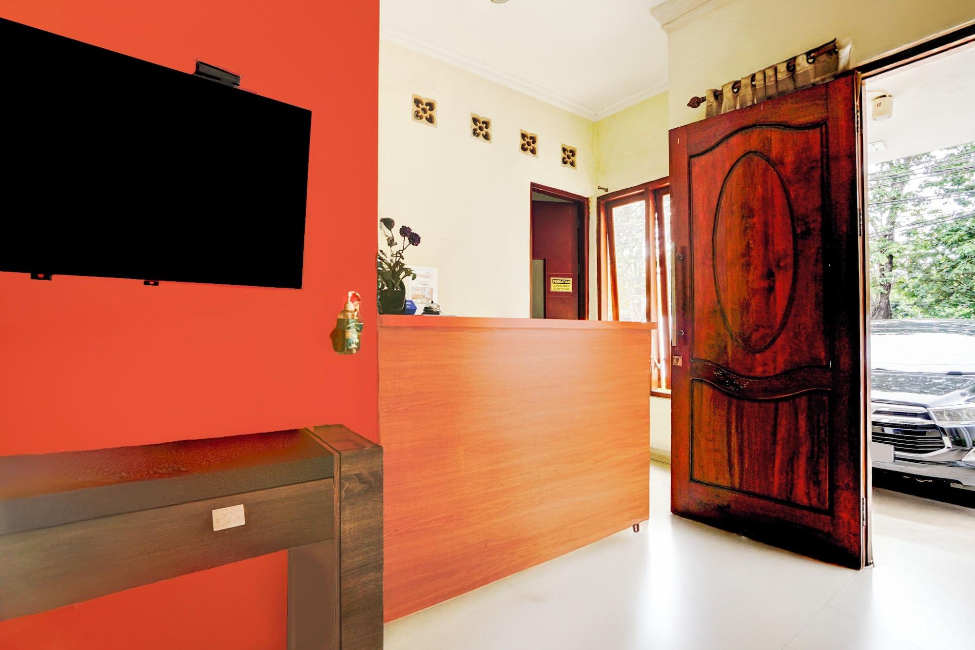 Hotel O 76 Gayungsari 6/29