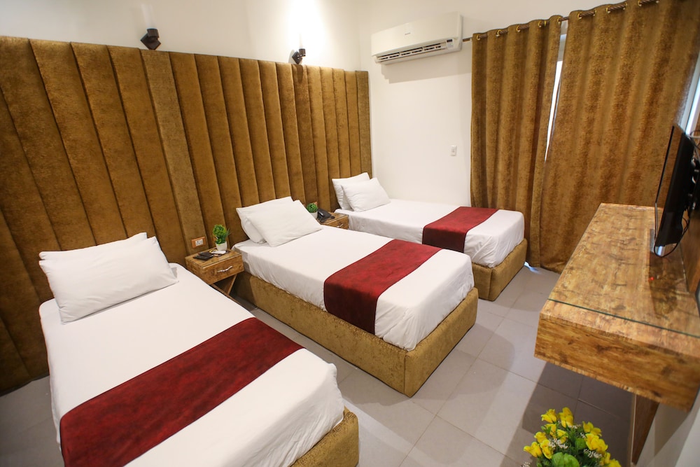 Valencia Hotel 16/40