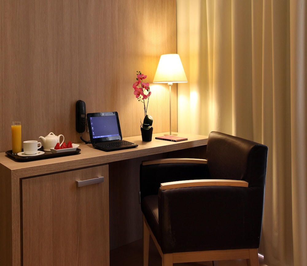 Lleo Hotel photo4