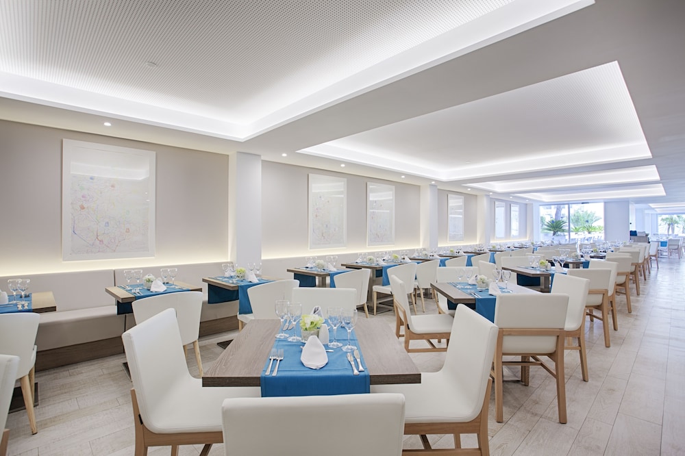 Grupotel Farrutx 45/58