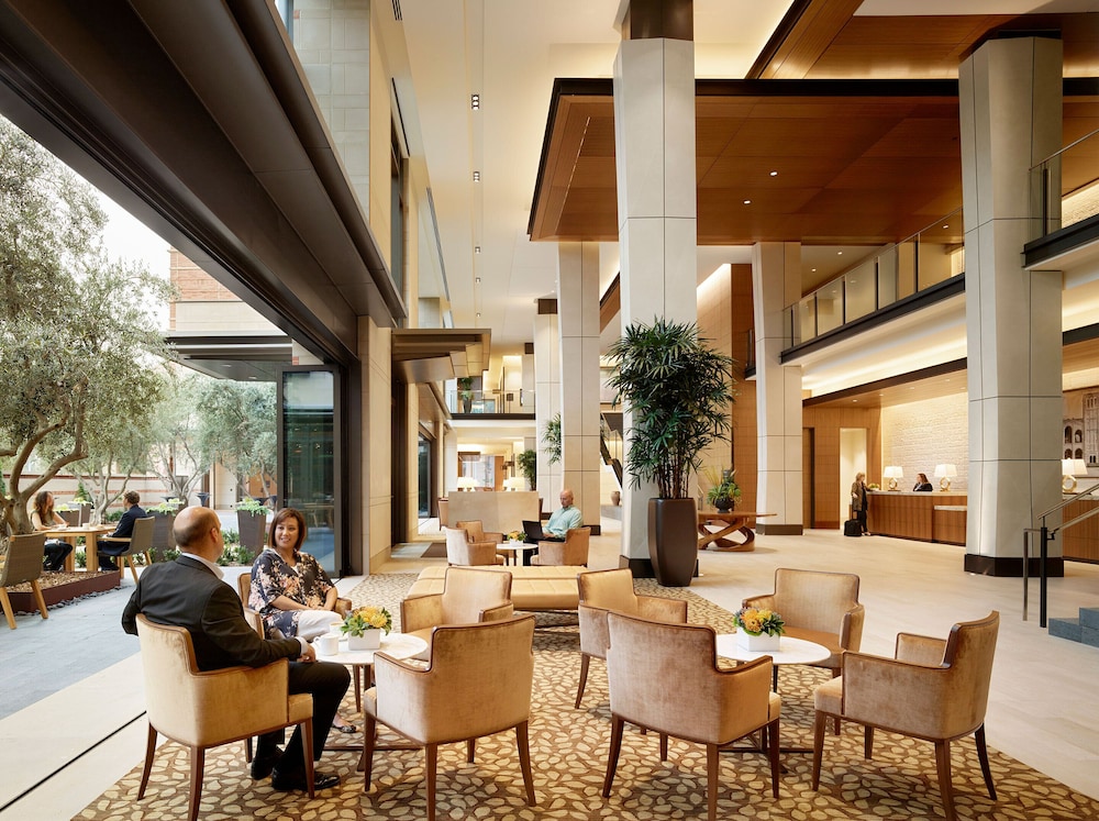 Luskin Hotel 50/76