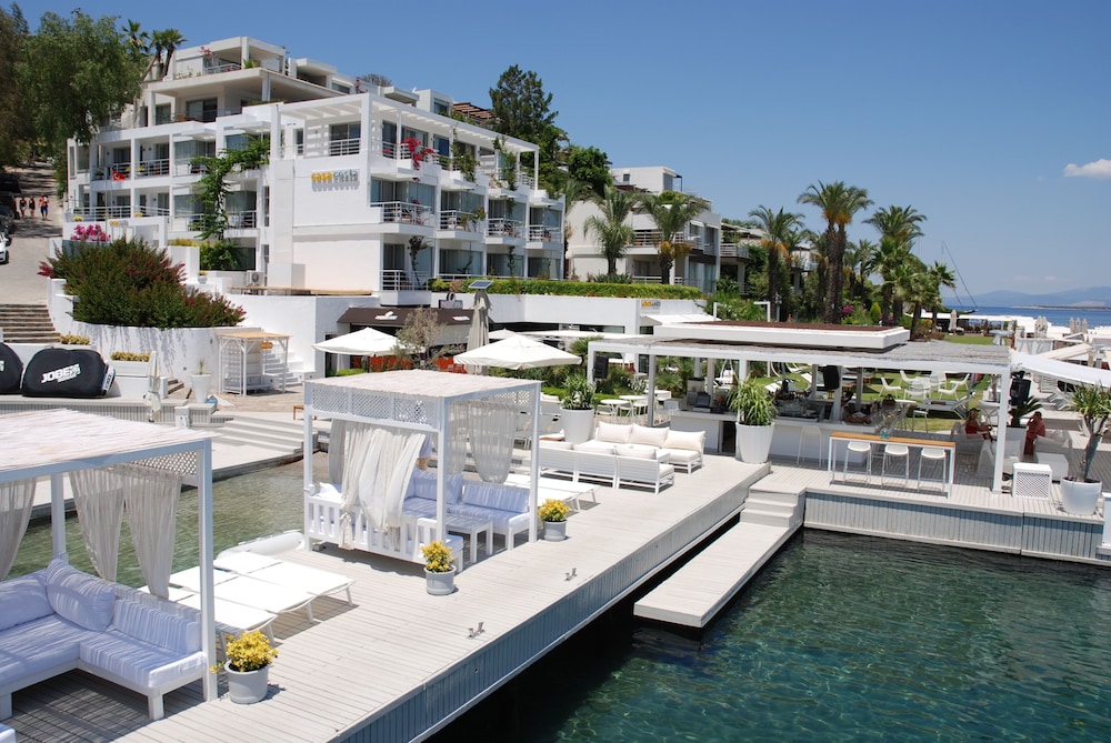 Casa Costa Boutique Hotel - Boutique Class 38/50