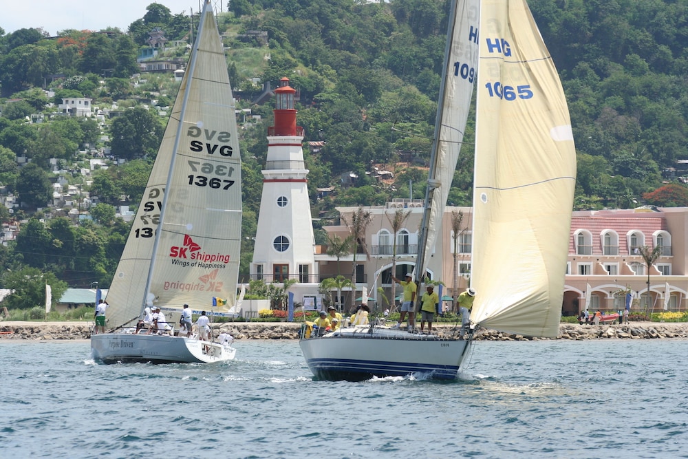 The Lighthouse Marina Resort 25/41