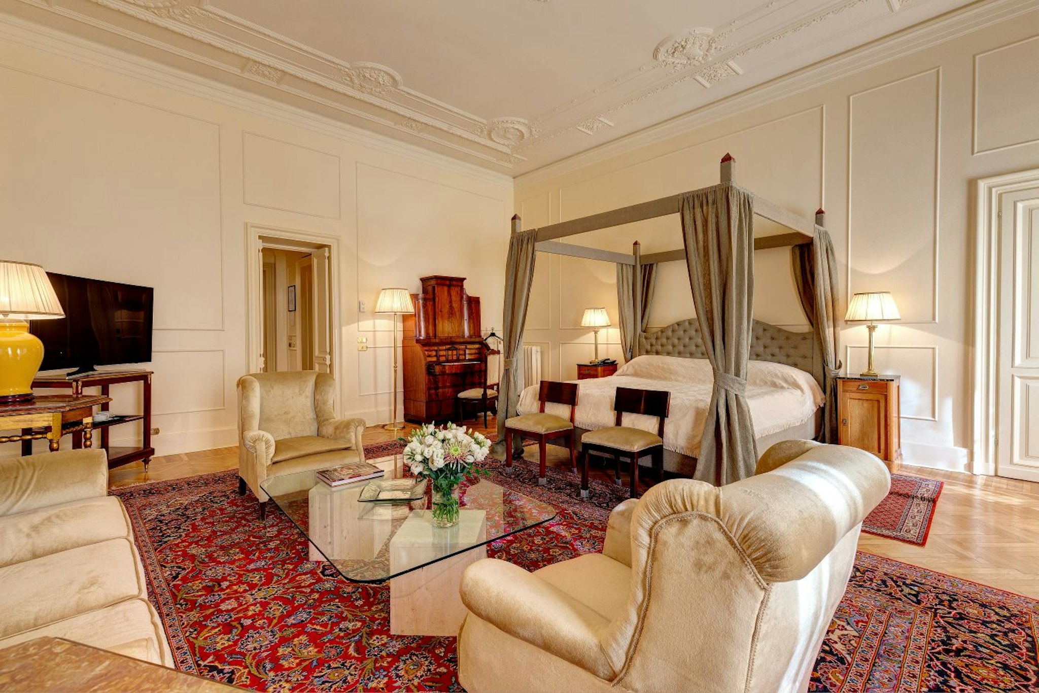 Grand Hotel Plaza 17/40