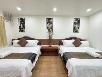 Deluxe, Double Bed, No Window