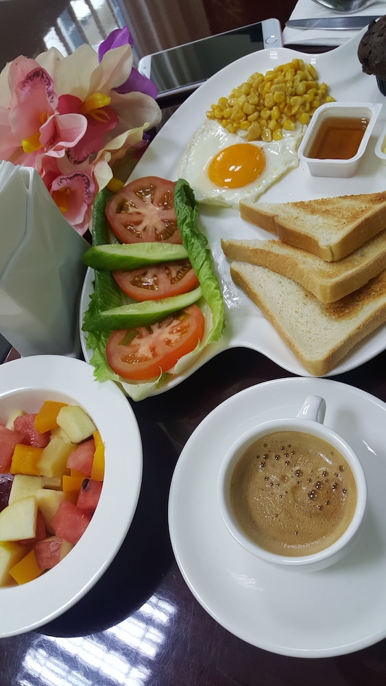 Tulip Hotel Apartment Bur Dubai photo3
