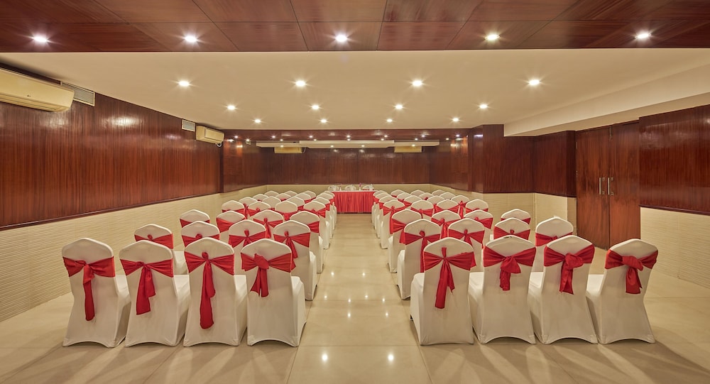 Tulip Inn Koramangala Bangalore 19/35