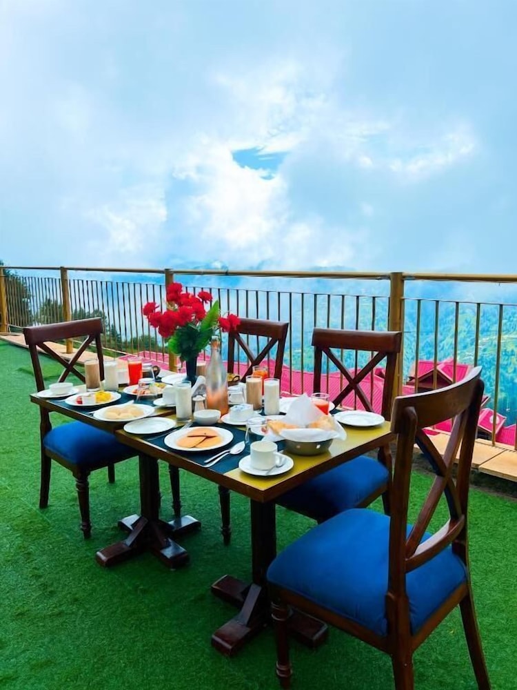 Kufri Holiday Resort 33/50