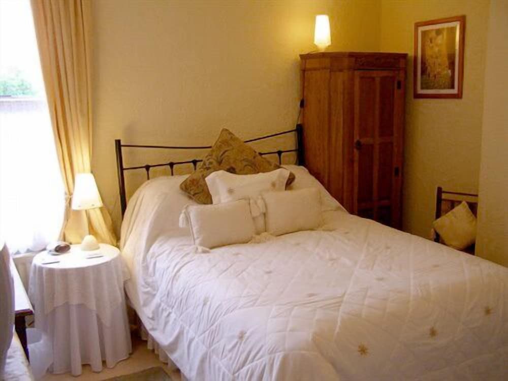 Anton Guest House Bed and Breakfast 3/50