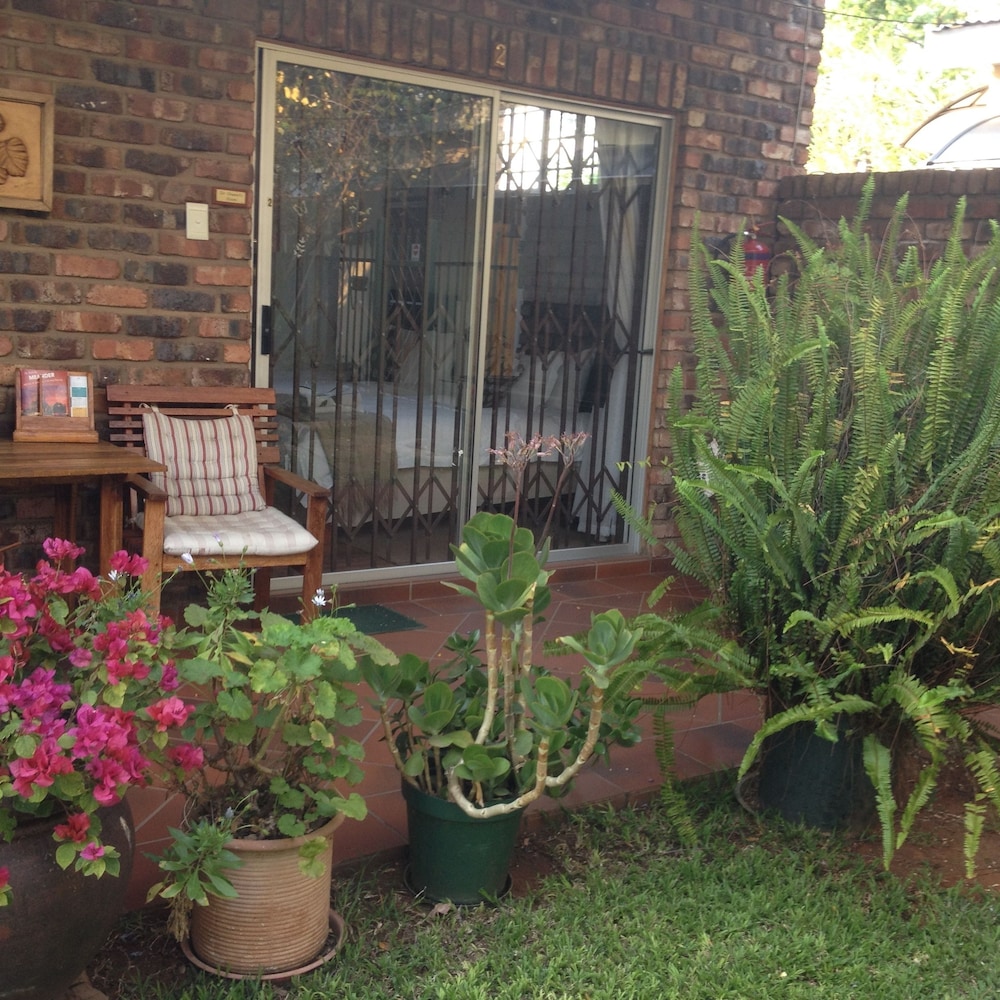 The Nook B&B 34/40