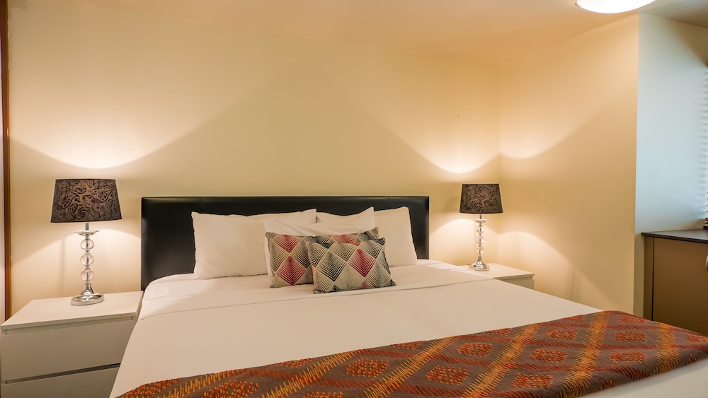 Broadbeach Savannah Hotel And Resort 44/80