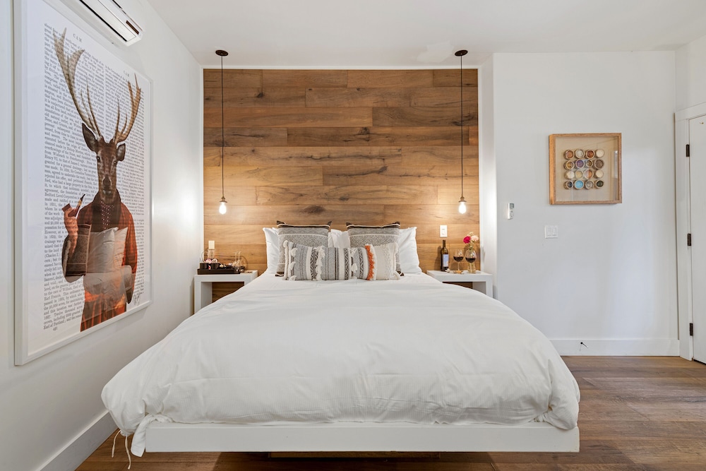 The Grand Idyllwild Lodge 10/50
