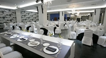 Hotel Bs Capitulaciones 24/28
