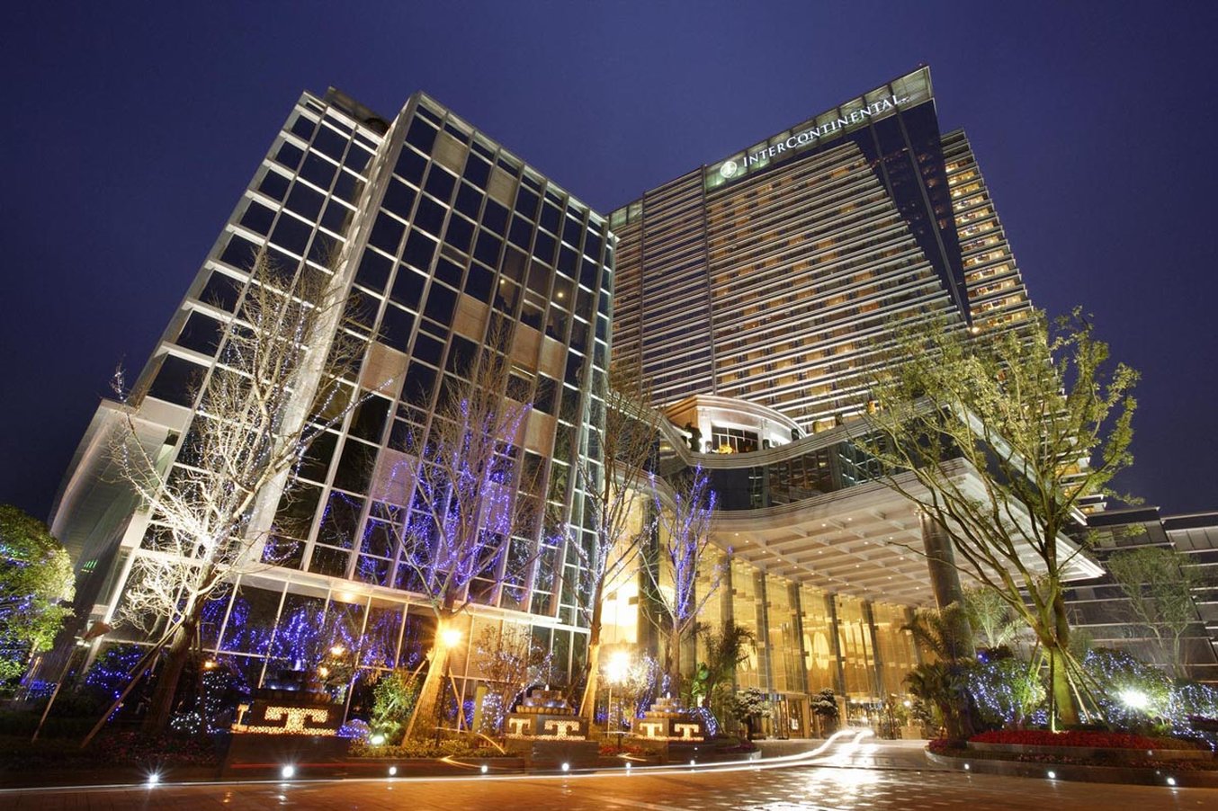 Intercontinental Chengdu Century City 4/82