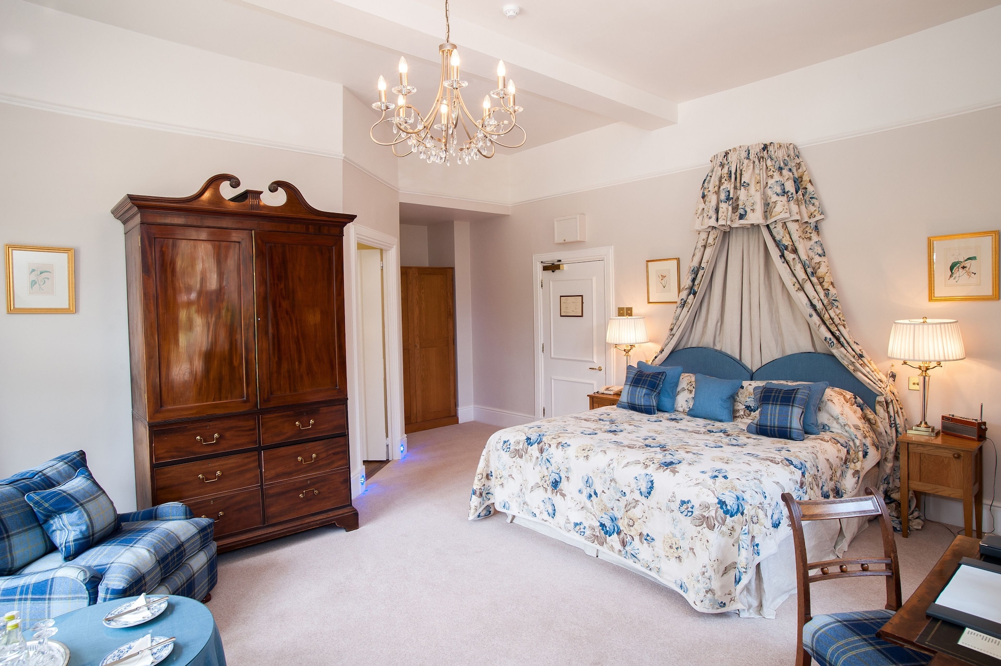 غرفة ديلوكس بسرير مزدوج، Llangoed Hall Hotel 2/2