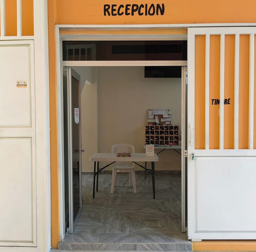OYO Hotel La Playa 10/29