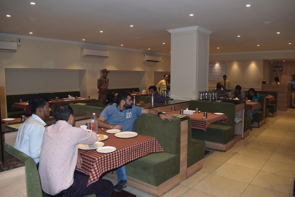 Hotel Panchavati Yatri 27/35