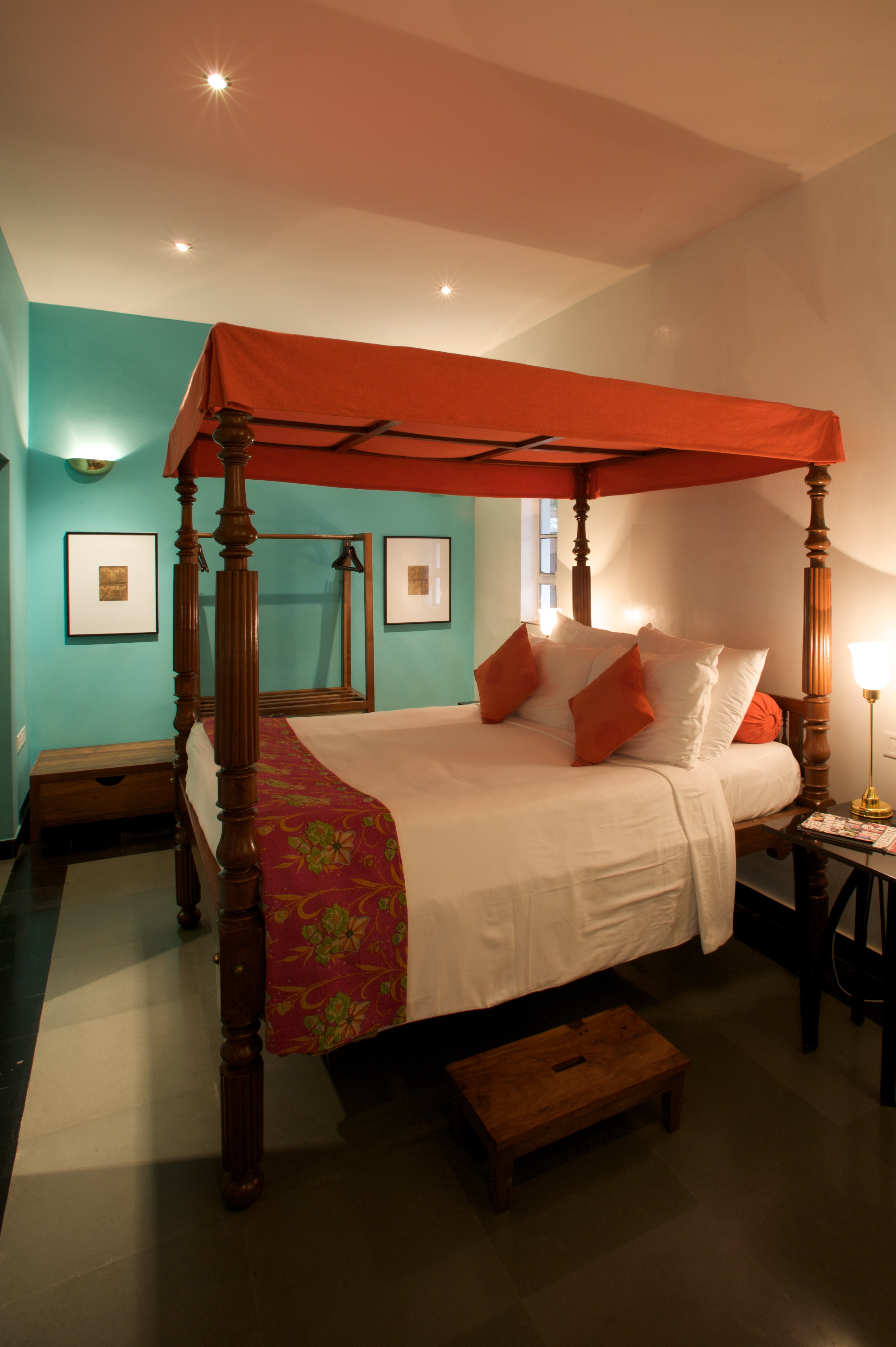THE MALABAR HOUSE 13/44
