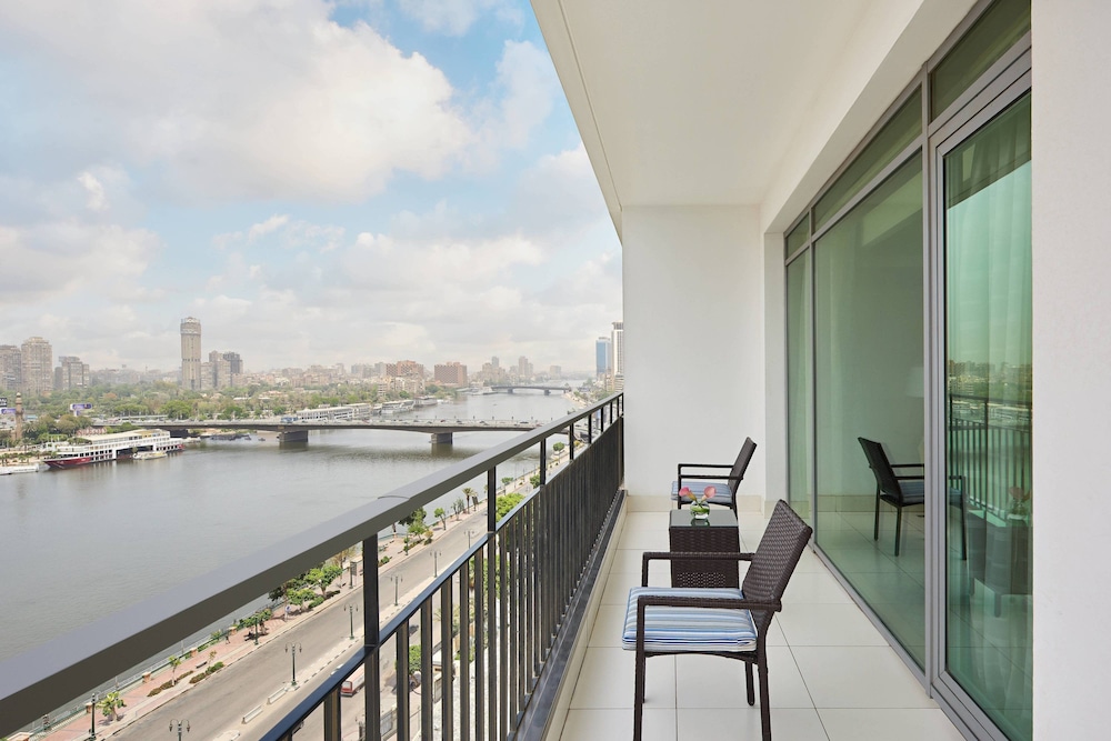 The Nile Ritz-Carlton, Cairo 24/75