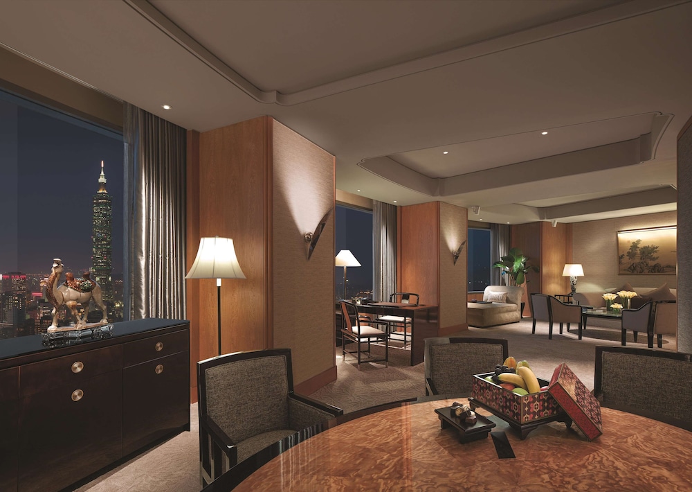 Shangri-La Far Eastern, Taipei 43/79