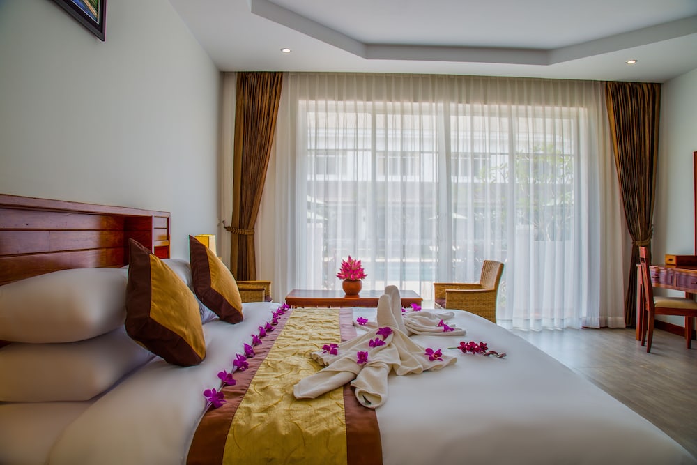 Glorious Hotel and Spa 19/50