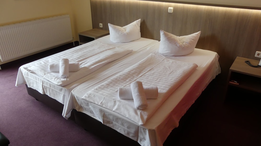 Hotel Lindenberger Hof 13/28