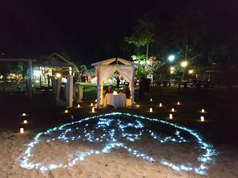 Palm Beach Resort Spa 10/76