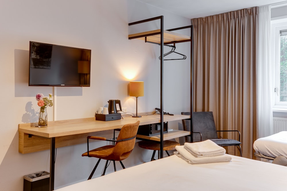 Hotel Ernst Sillem Hoeve 10/39