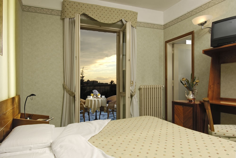 Cacciani Hotel 19/48