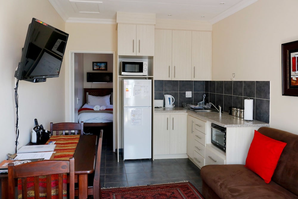 A Little Guesthouse 20/37
