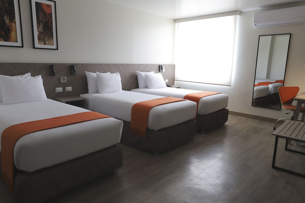 Casa Andina Standard Trujillo Plaza 24/66
