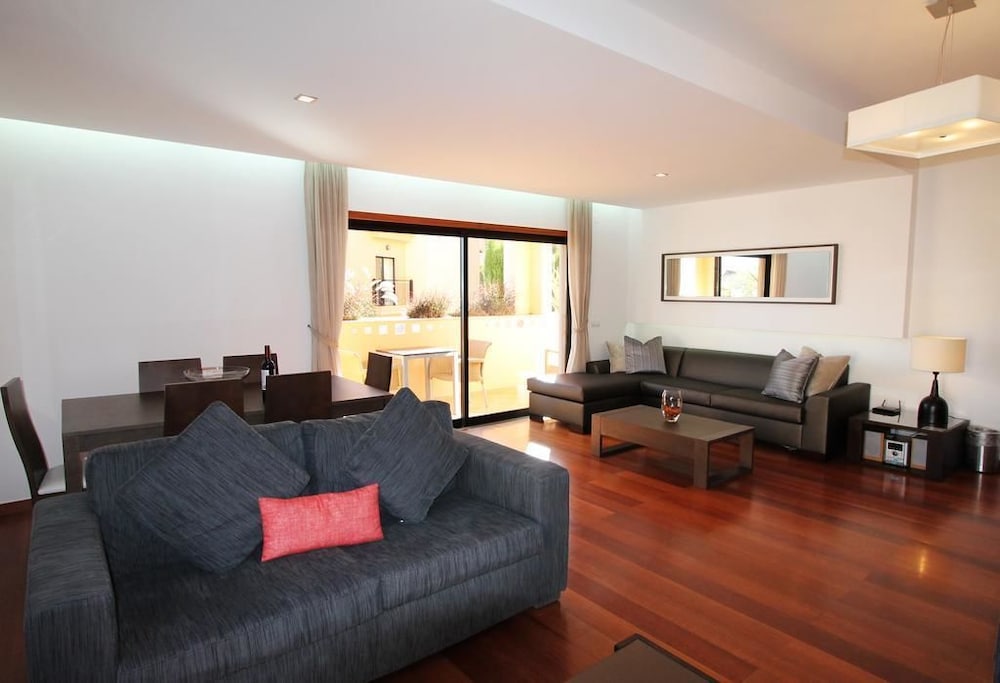 Baia da Luz Resort 37/72