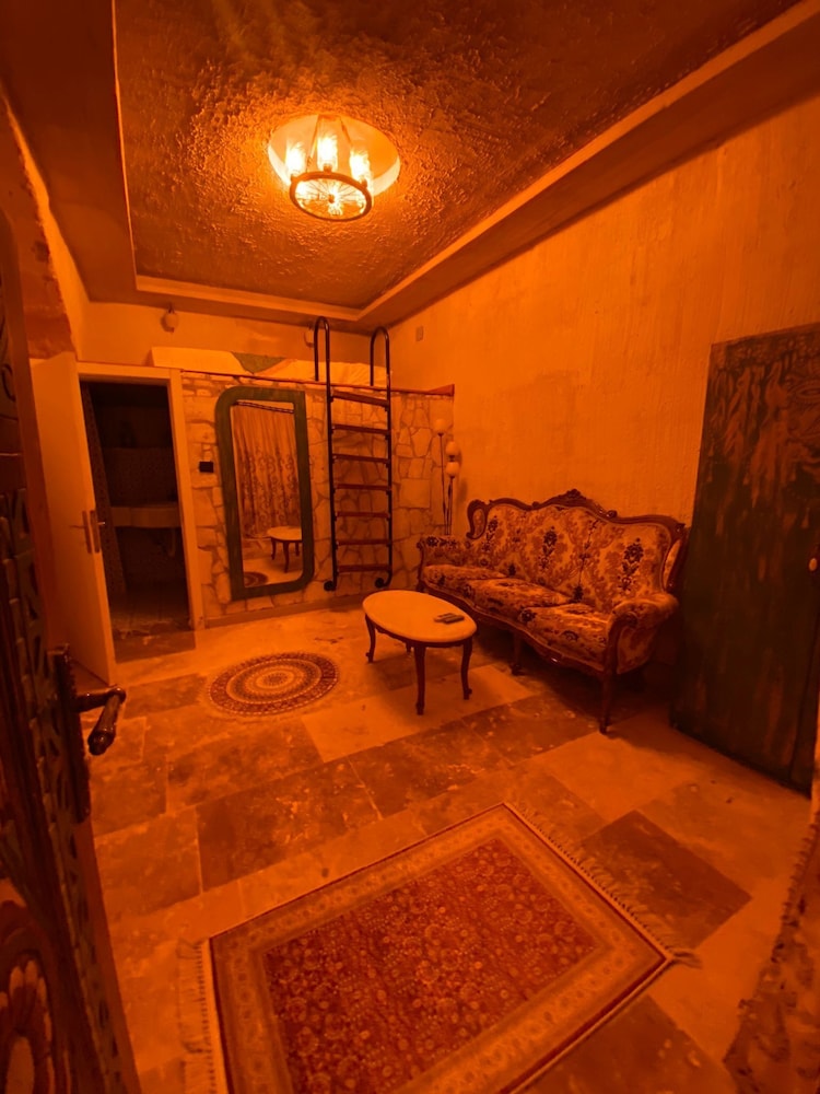 Ashabi Kehf Cappadocia House 20/38