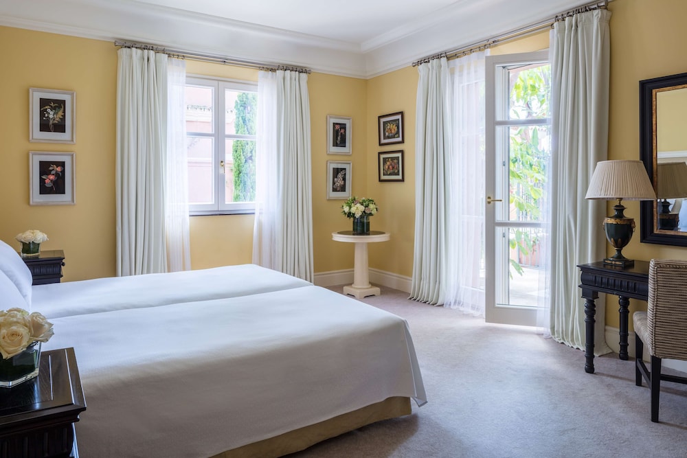 2 Bedrooms, Pool, Villa, King Bed