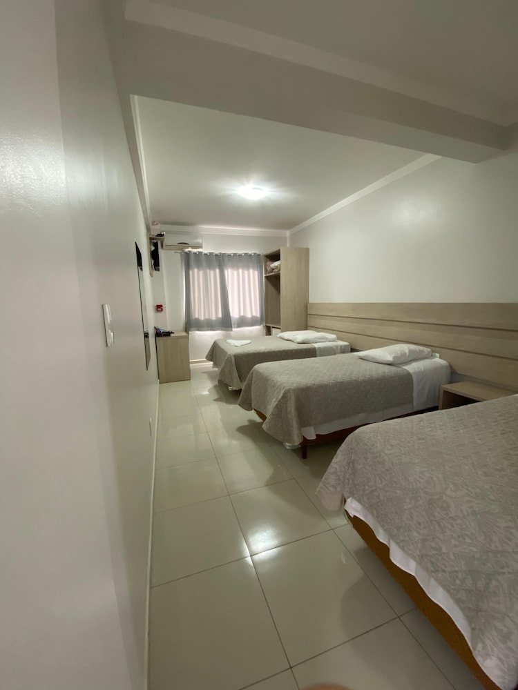 North Hotel 23/52