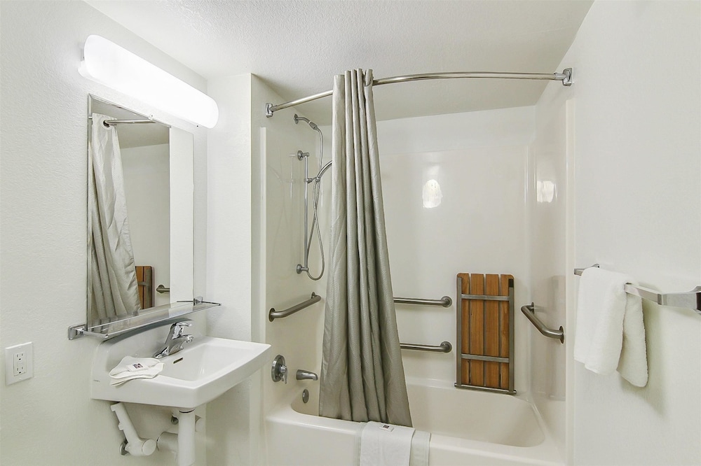 Motel6 Buellton, CA - Solvang Area 13/37