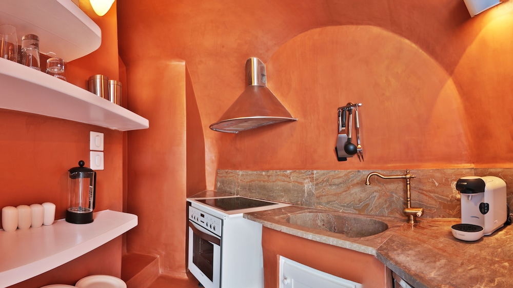Trieris Villas And Suites 48/50