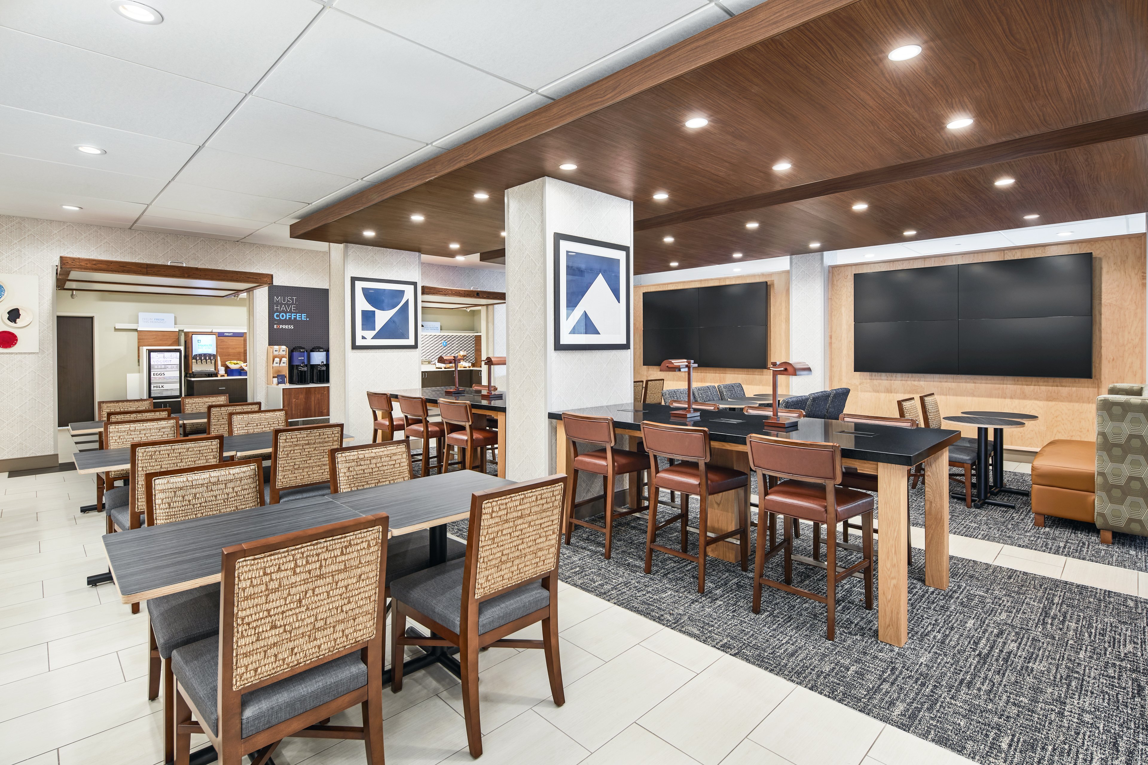 Holiday Inn Richmond I 64 West End 50/74