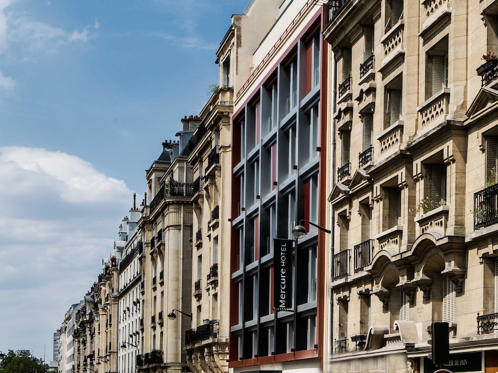 Mercure Paris 17 Batignolles photo1