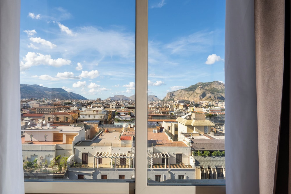 Skyline Boutique Hotel 44/50