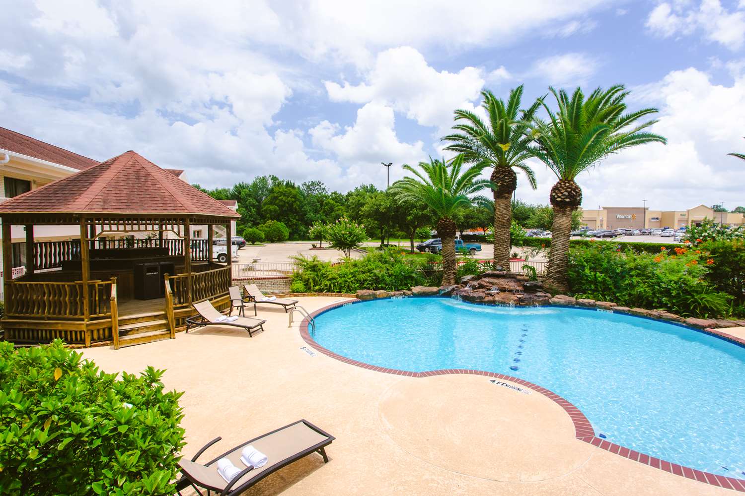 Best Western Pearland Inn 30/31