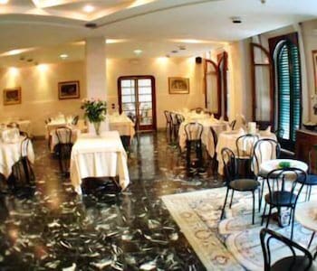 Hotel Savoia E Campana 59/72