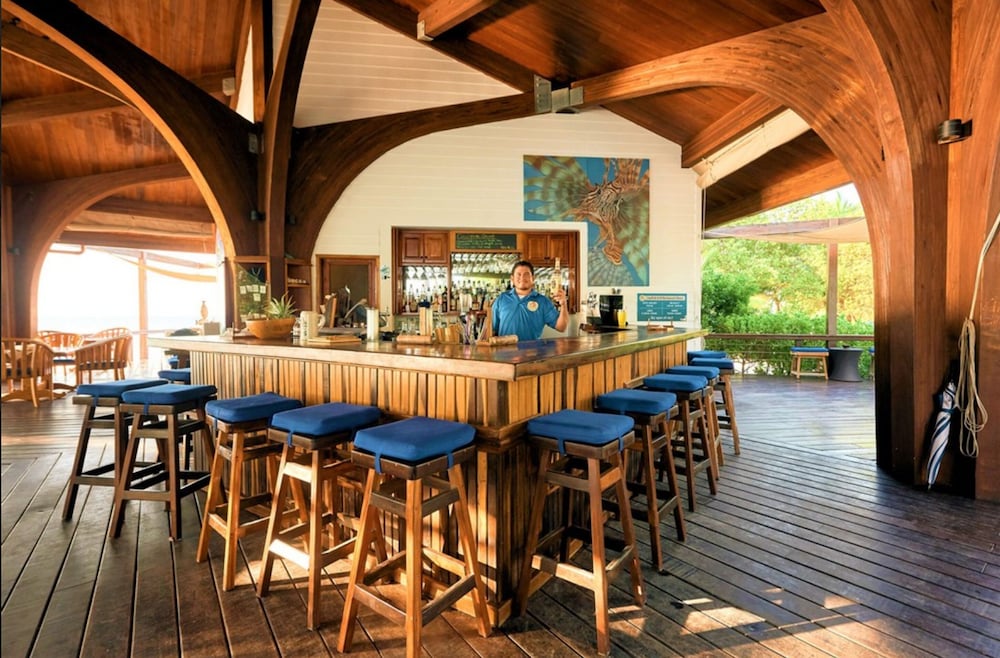 Hatchet Caye Resort 23/50