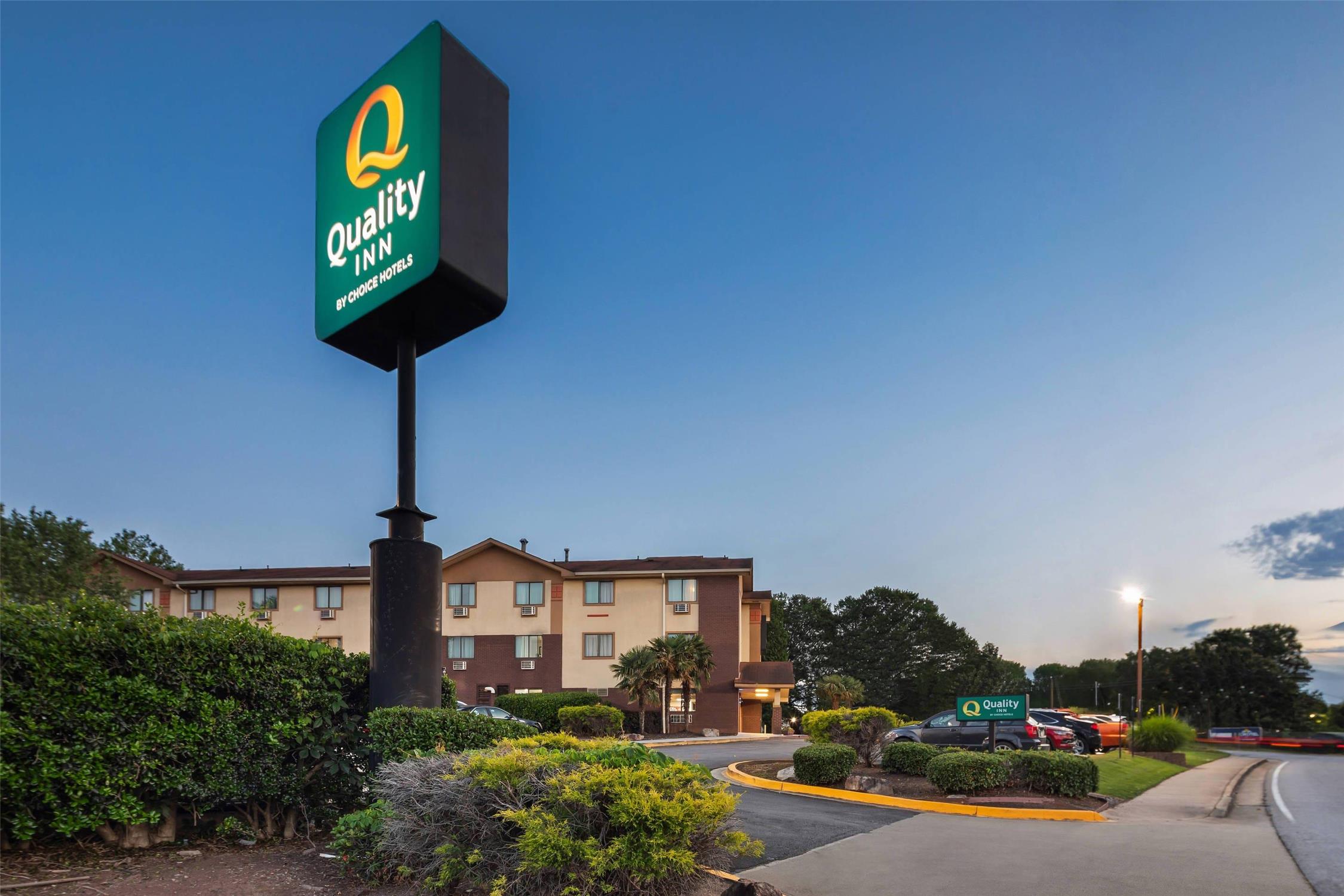 Quality Inn Atlanta Airport Central 7/32